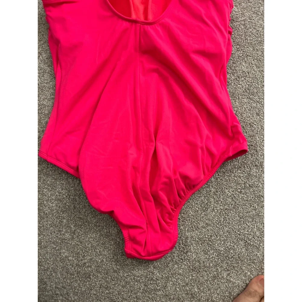 Time and Tru One Piece Swimsuit Womens XL 16-18 Pink Excellent Ruffle V-Neck